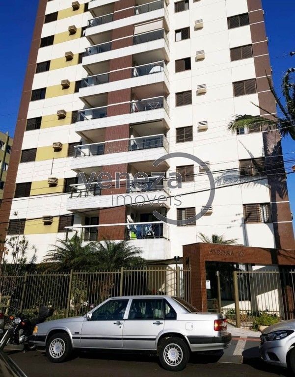 Apartamento para locacao no Ipiranga em Londrina com 121,73m² por R$ 2.400,00