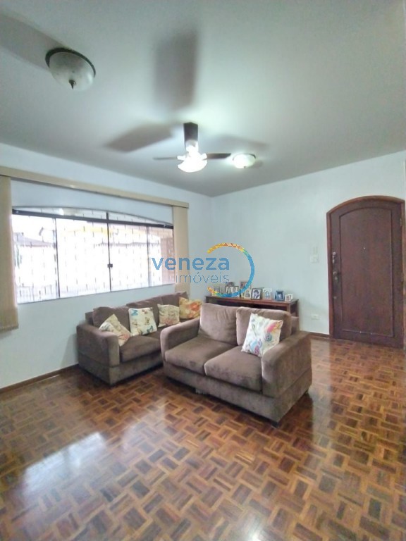 Casa Residencial para venda no Caravelle em Londrina com 211m² por R$ 670.000,00