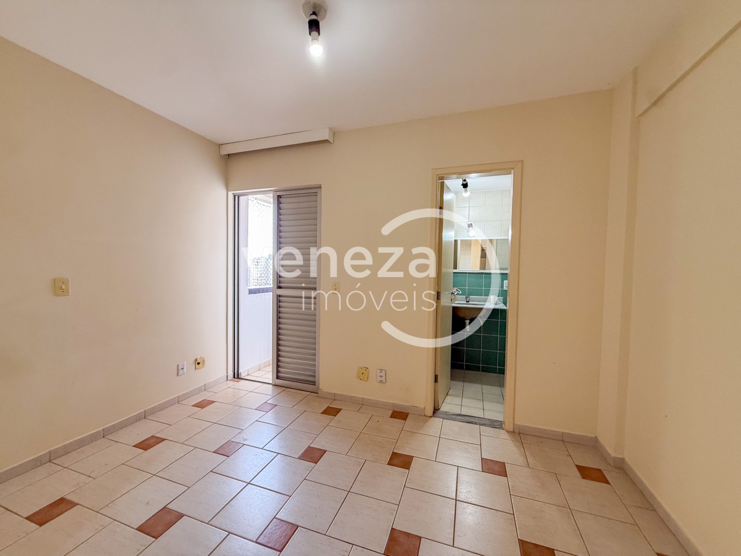 Apartamento para locação no bairro Centro de Londrina - Foto 5