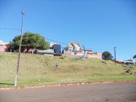 Terreno para venda no Portal de Versalhes em Londrina com 932m² por R$ 1.199.000,00