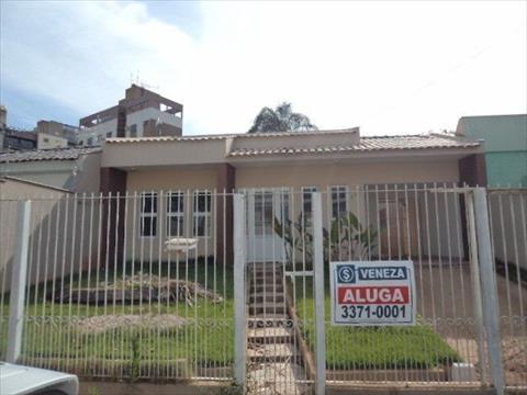 Casa Residencial para locacao no Londrilar em Londrina com 120m² por R$ 4.375,00