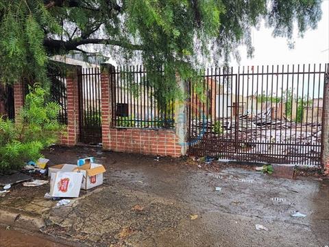 Terreno para locacao no Santos Dumont em Londrina com 394m² por R$ 1.875,00