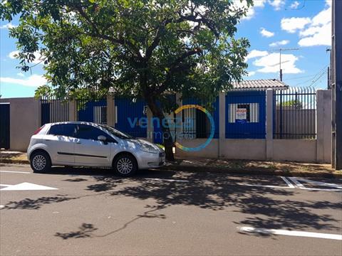 Casa Residencial para locacao no Agari em Londrina com 200m² por R$ 1.500,00