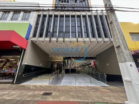 Sala para locacao no Centro em Londrina com 118,92m² por R$ 1.500,00