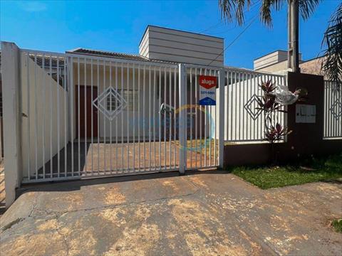 Casa Residencial para locacao no Jose Garcia Molina em Londrina com 80m² por R$ 2.000,00