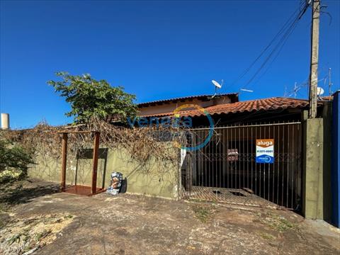 Casa Residencial para venda no California em Londrina com 267,78m² por R$ 570.000,00