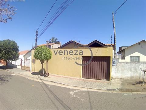 Casa Residencial para venda no Parigot de Souza 3 em Londrina com 188m² por R$ 420.000,00