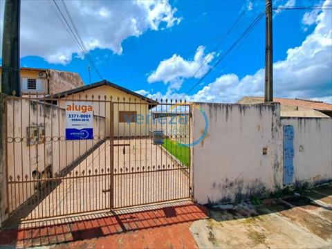 Casa Residencial para locacao no Piza em Londrina com 22m² por R$ 937,50