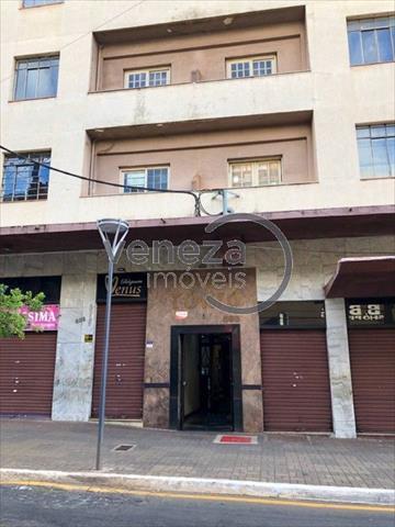Apartamento para locacao no Centro em Londrina com 75,28m² por R$ 1.000,00
