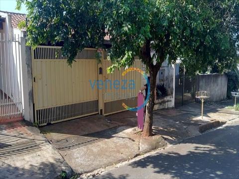 Casa Residencial para venda no Vale do Cambezinho em Londrina com 135m² por R$ 295.000,00