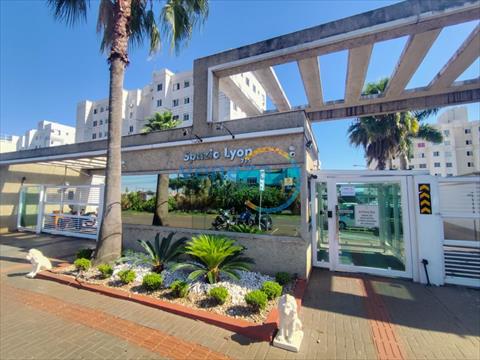 Apartamento para venda no Boulevard em Londrina com 81m² por R$ 220.000,00