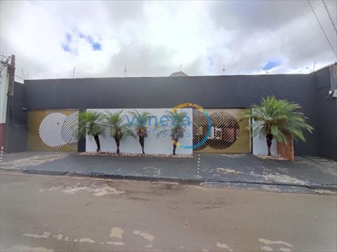 Barracão_salão_loja para venda no Waldemar Hauer em Londrina com 1.330m² por R$ 2.100.000,00