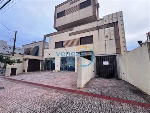 Apartamento para locacao no Centro em Londrina com 40m² por R$ 2.000,00
