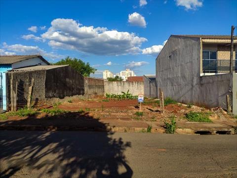 Terreno para locacao no Santiago em Londrina com 271,2m² por R$ 937,50
