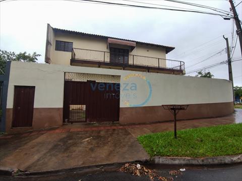 Casa Residencial para venda no Milton Gavetti em Londrina com 211m² por R$
                                                                                                                                                780.000,00                                                                                                                                        