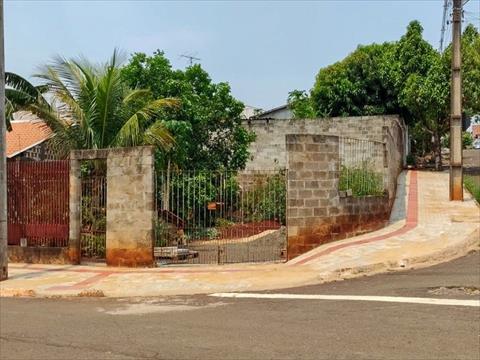 Terreno para venda no Tropical em Londrina com 381m² por R$ 260.000,00