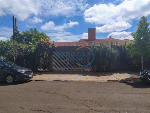 Casa Comercial para locacao no Tatiani em Londrina com 466,23m² por R$ 8.125,00