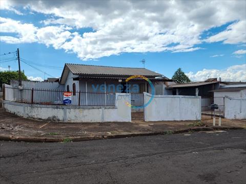 Casa Residencial para venda no Assis em Londrina com 70m² por R$ 190.000,00
