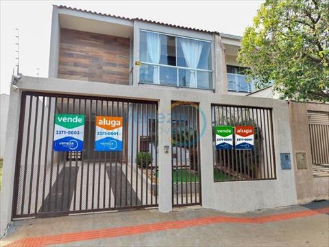 Casa Residencial para venda no Santa Monica em Londrina com 179,84m² por R$ 720.000,00