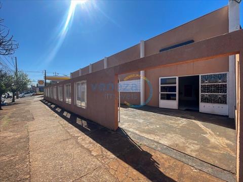 Barracão_salão_loja para locacao no Antares em Londrina com 1.180m² por R$ 8.750,00