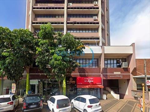 Barracão_salão_loja para venda no Vitoria em Londrina com 244,41m² por R$ 743.000,00