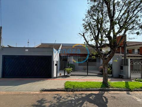 Casa Residencial para venda no Mediterraneo em Londrina com 450m² por R$ 1.600.000,00