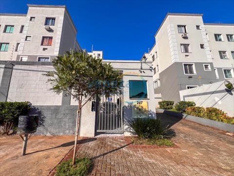 Apartamento para venda no Centro em Londrina com 68,29m² por R$ 200.000,00