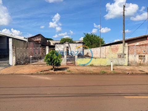 Terreno para venda no Aeroporto em Londrina com 385m² por R$ 400.000,00