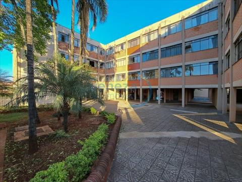 Apartamento para venda no Conjunto Cafe em Londrina com 77,49m² por R$ 200.000,00