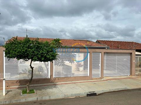 Casa Residencial para venda no Aragarca em Londrina com 170m² por R$ 850.000,00