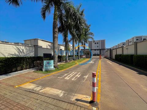 Apartamento para locacao no Hipica em Londrina com 77m² por R$ 1.500,00