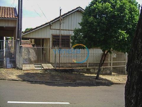 Casa Residencial para venda no Centro em Londrina com 130m² por R$ 450.000,00