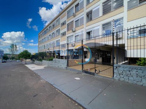 Apartamento para locacao no Centro em Londrina com 101,4m² por R$ 1.500,00