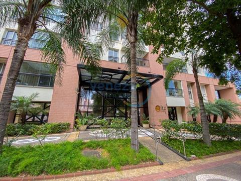 Apartamento para locacao no Centro em Londrina com 84,78m² por R$ 2.787,50