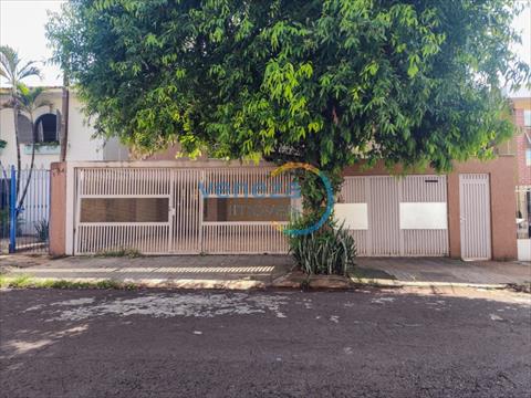 Casa Residencial para locacao no Presidente em Londrina com 247m² por R$ 4.500,00