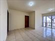 Apartamento para locação no bairro Vila Ipiranga de Londrina com 88.4m<sup>2</sup> útil, 3 quartos, 1 vaga de garagem - Foto 2