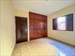 Casa Residencial à venda no bairro California de Londrina com 384m<sup>2</sup> útil, 4 quartos, 2 vagas de garagem - Foto 15