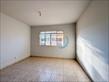 Apartamento à venda no bairro Lima Azevedo de Londrina com 59.65m<sup>2</sup> útil, 3 quartos, 1 vaga de garagem - Foto 2