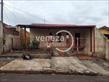 Casa Residencial para locação no bairro Cafezal de Londrina com 110m<sup>2</sup> útil, 3 quartos, 2 vagas de garagem - Foto 1