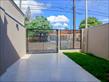 Casa Residencial à venda no bairro California de Londrina com 118.05m<sup>2</sup> útil, 3 quartos, 1 vaga de garagem - Foto 2