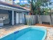 Casa Residencial à venda no bairro Mediterraneo de Londrina com 247m<sup>2</sup> útil, 3 quartos, 2 vagas de garagem - Foto 14