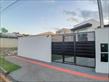 Casa Residencial à venda no bairro Jose B Almeida de Londrina com 100m<sup>2</sup> útil, 3 quartos, 2 vagas de garagem - Foto 12