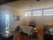 Casa Residencial à venda no bairro Chacaras Pietraroia de Londrina com 192m<sup>2</sup> útil, 6 quartos, 5 vagas de garagem - Foto 2