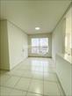 Apartamento para locação no bairro Champagnat de Londrina com 60m<sup>2</sup> útil, 3 quartos, 2 vagas de garagem - Foto 2