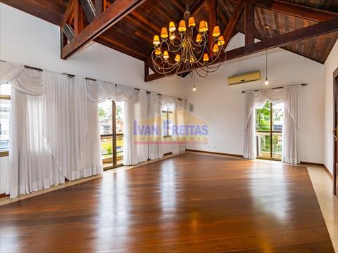 Casa Residencial para vendalocacaovenda e locacao no Portao em Curitiba com 508m² por R$ 2.080.000,0014.400,00