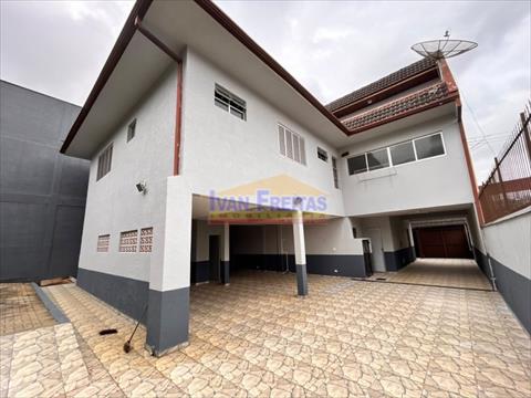 Casa Residencial para locacao no Portao em Curitiba com 300m² por R$ 6.820,00