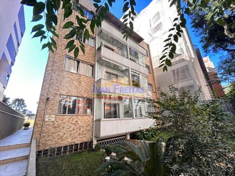 Apartamento para locacao no Agua Verde em Curitiba com 94,21m² por R$ 2.880,00