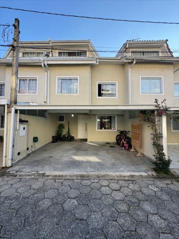 Sobrado para venda no Novo Mundo em Curitiba com 145m² por R$ 765.000,00