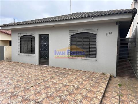 Casa Residencial para locacao no Fazendinha em Curitiba com 108m² por R$ 3.360,00