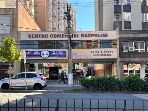 Loja para locacao no Portao em Curitiba com 65,3m² por R$ 1.680,00
